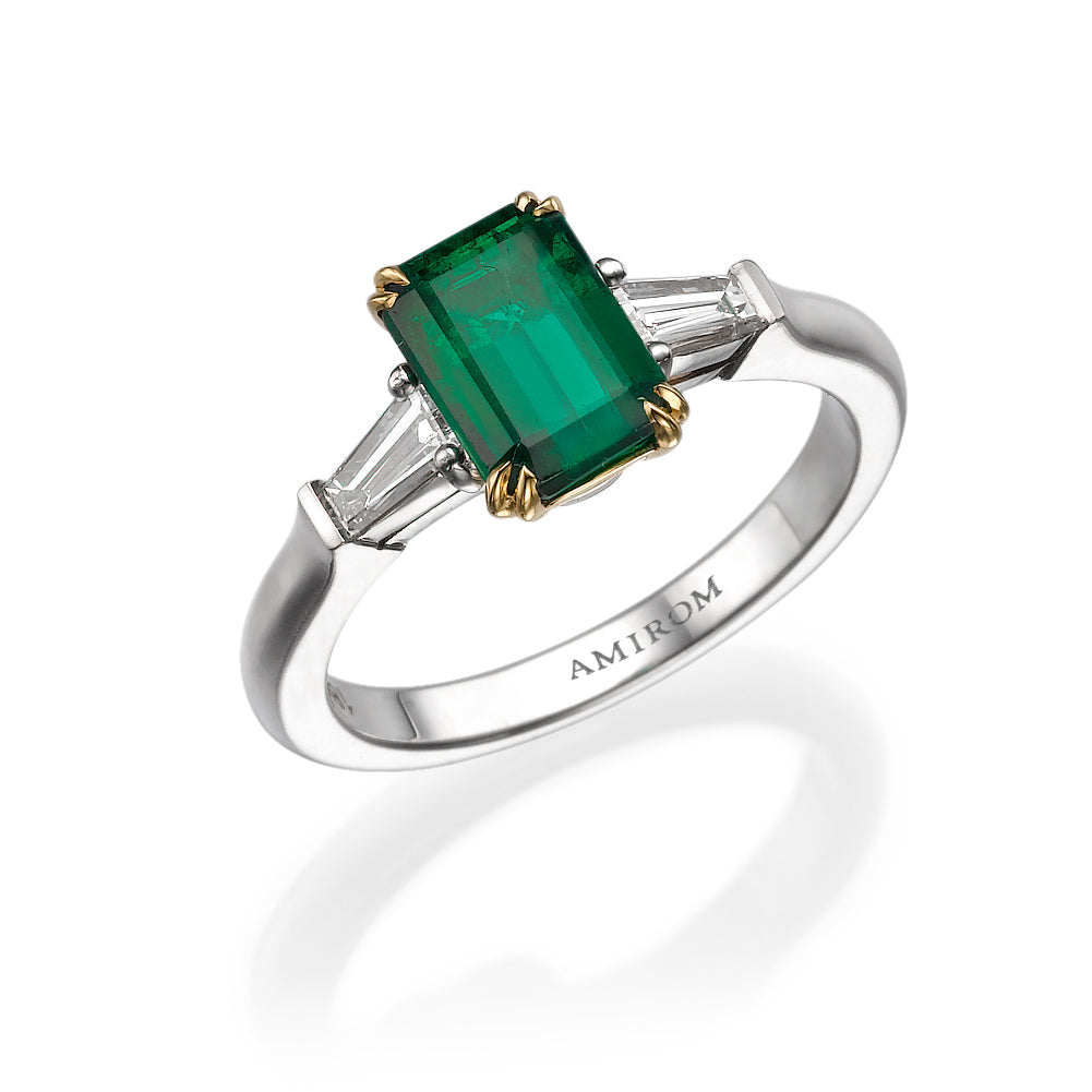 Mystical Emerald Ring