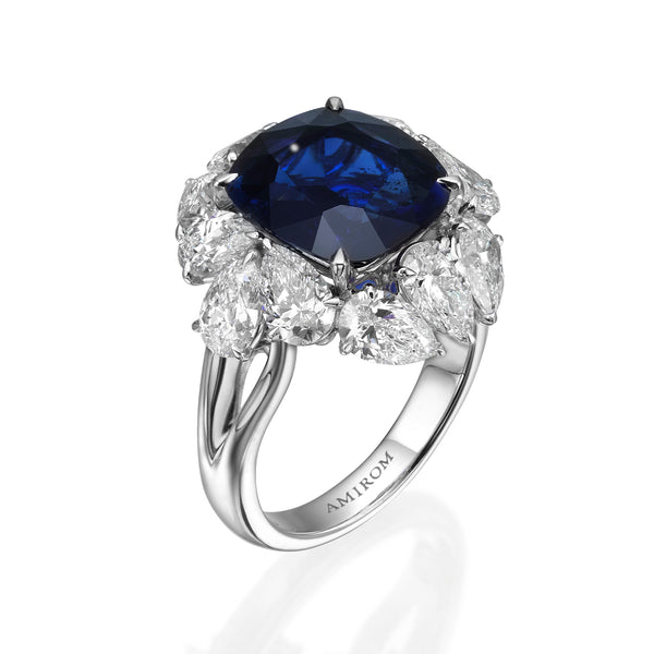 Sapphire and Diamonds Ring
